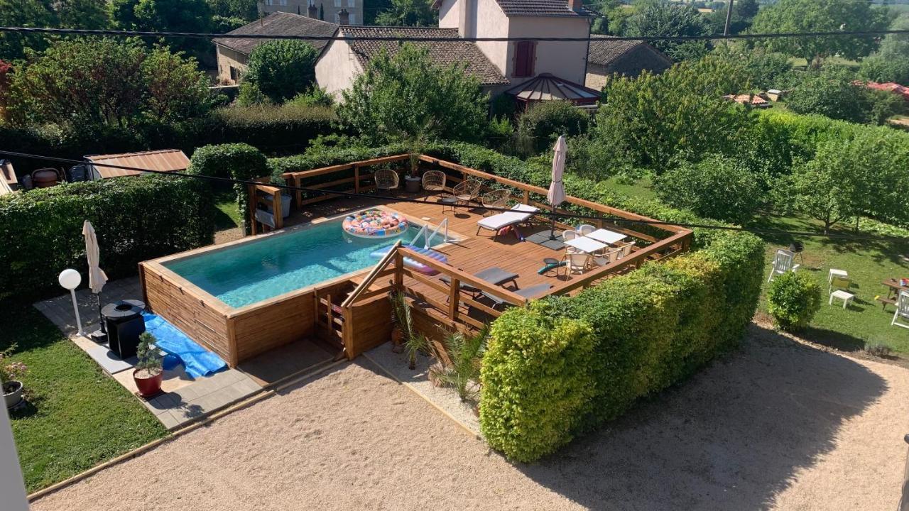 La Casa Lägenhet Uchizy Exteriör bild