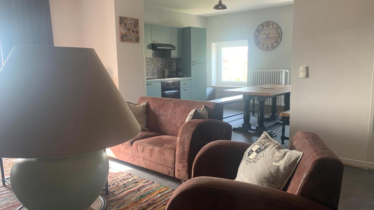La Casa Lägenhet Uchizy Exteriör bild