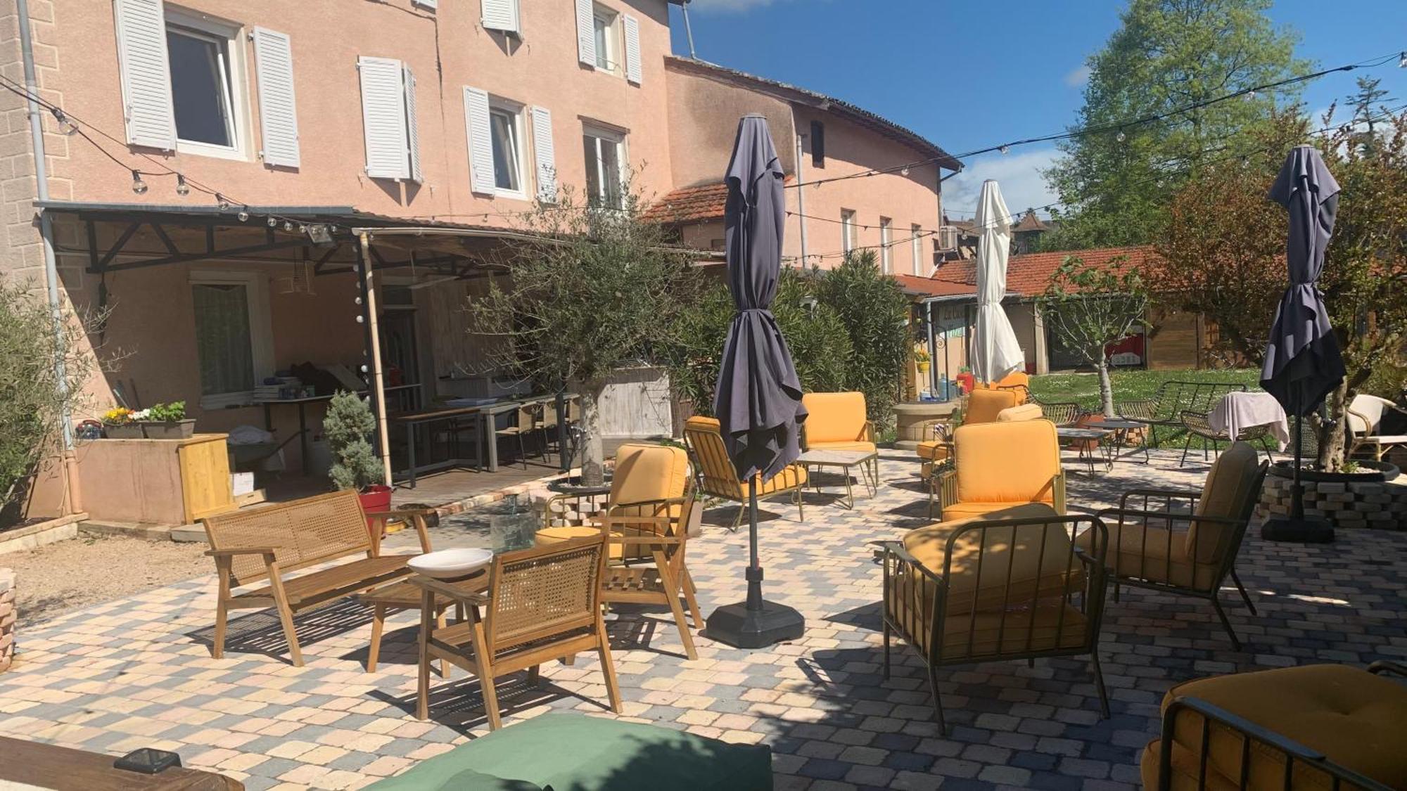 La Casa Lägenhet Uchizy Exteriör bild